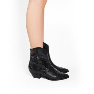 Black croc effect leather cowboy boots WOMEN SHOES SCHUTZ 