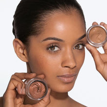 Load image into Gallery viewer, Future Skin Oil Free Gel Foundation - Hazel Makeup Chantecaille 
