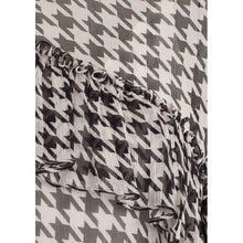 Load image into Gallery viewer, Merit houndstooth printed ruffled blouse Women Clothing Baum und Pferdgarten 
