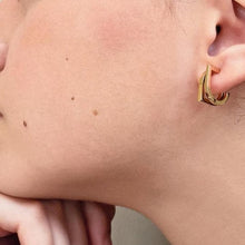 將圖片載入圖庫檢視器 MINI ME Series 14-karats gold double hoop earrings Women Jewellery ALP Jewelry 
