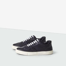 Load image into Gallery viewer, Robert leather low top sneakers MEN SHOES Filippa K 
