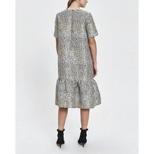 Load image into Gallery viewer, Tulla jacquard midi dress Women Clothing Just Female 
